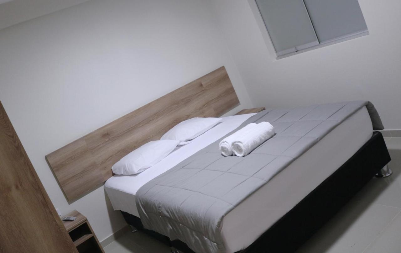 Hotel Kusnaya Пиура Екстериор снимка