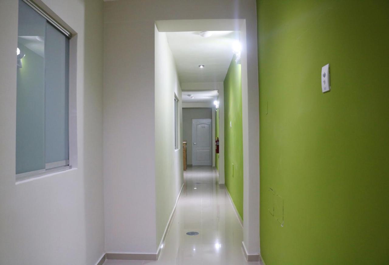 Hotel Kusnaya Пиура Екстериор снимка